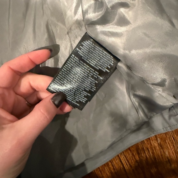 The North Face Women's Antora Rain Parka -Smoked Pearl - Picture 10 of 14